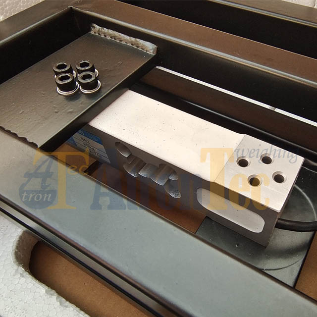 300*300mm Mild Steel Welding Platform 30kg Carbon Steel Electronic Weighing Scale